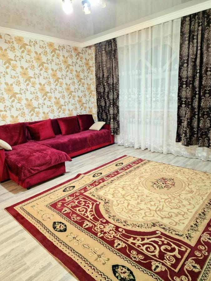 Уютная Квартира Комфорт Класса74 Astana Ngoại thất bức ảnh